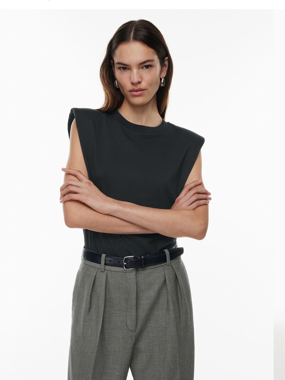 Aritzia Padded-Sleeve Crewneck Tank - Black